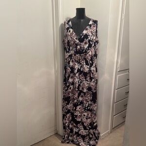 Love Black and Pink Floral Maxi Dress